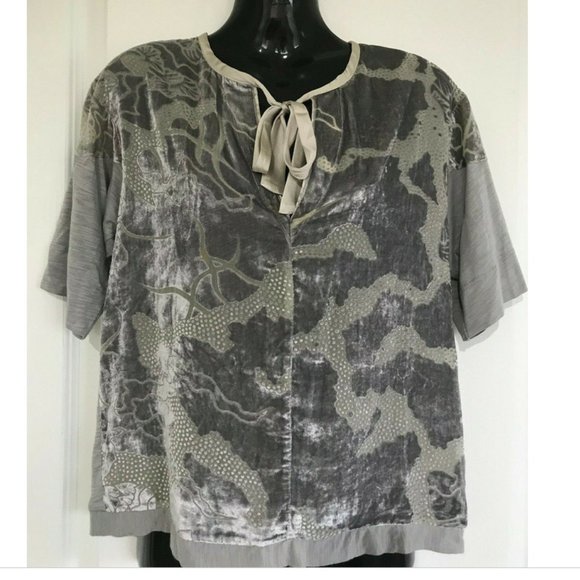 Anthropologie TINY Brand Marbella Burnout Sheer Velvet T-Shirt Blouse NWT - Picture 3 of 7
